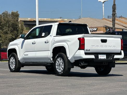 New 2026 Toyota Tacoma SR5 image 3