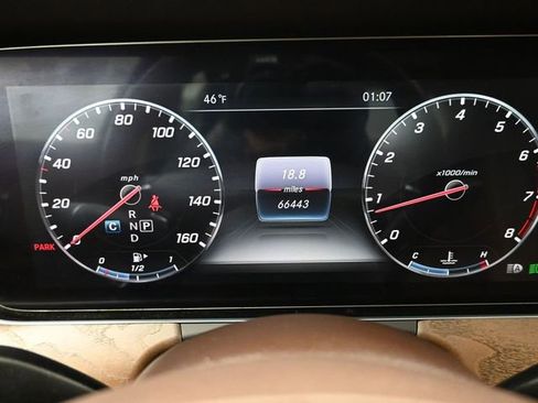 Used 2018 Mercedes-Benz E 300 4MATIC image 15