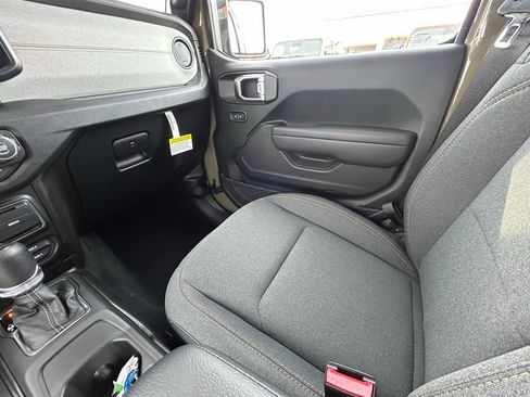 New 2026 Jeep Gladiator Sport image 3