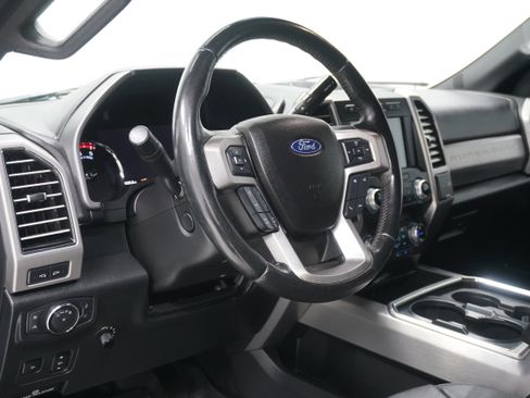 Used 2019 Ford F250 Platinum w/ Platinum Ultimate Package AWD/4WD image 11