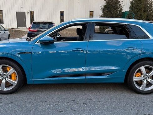 Used 2019 Audi e-tron Premium Plus image 7