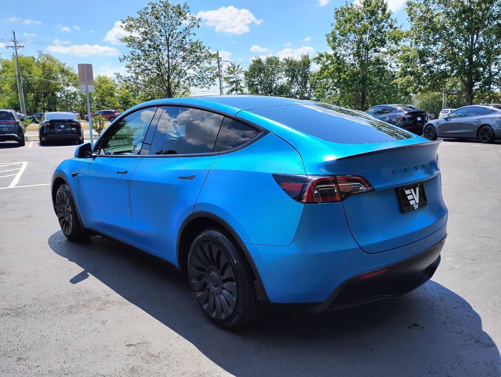 Used 2021 Tesla Model Y Long Range AWD/4WD image 5