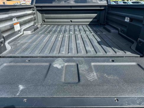 Used 2025 Honda Ridgeline Sport image 22