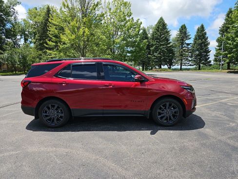 Used 2024 Chevrolet Equinox RS AWD/4WD image 7