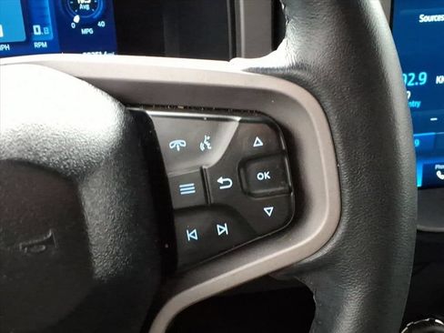 Used 2023 Ford Bronco Outer Banks AWD/4WD image 13