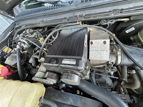 Used 2003 Ford F350 Lariat RWD image 19
