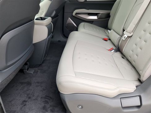 New 2026 Kia EV9 Wind image 9