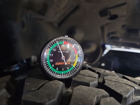 Used 2023 Jeep Gladiator Willys image 25