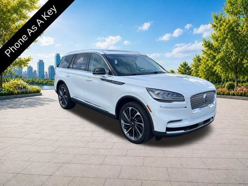 Certified 2024 Lincoln Aviator Reserve w/ Equipment Group 201A AWD/4WD image 11