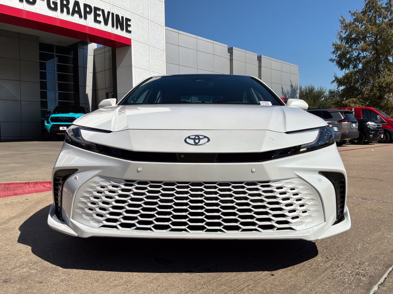 Used 2025 Toyota Camry XSE w/ Premium Plus Package FWD image 3