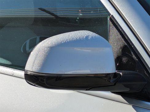 Used 2021 BMW X5 xDrive40i w/ Premium Package image 23