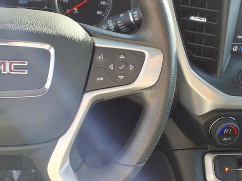 Used 2023 GMC Acadia SLE w/ Driver Convenience Package image 18