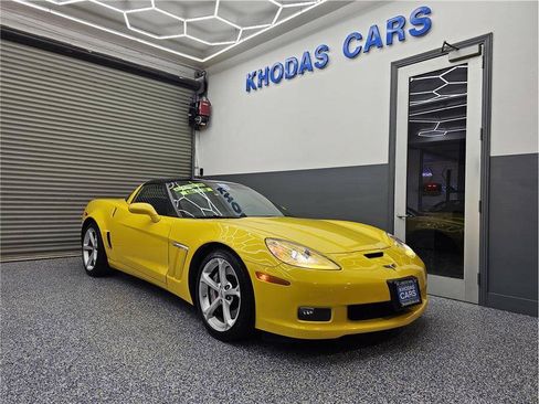 Used 2010 Chevrolet Corvette Grand Sport w/ Preferred Equipment Group RWD image 7
