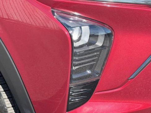 Used 2024 Chevrolet Trax RS image 11