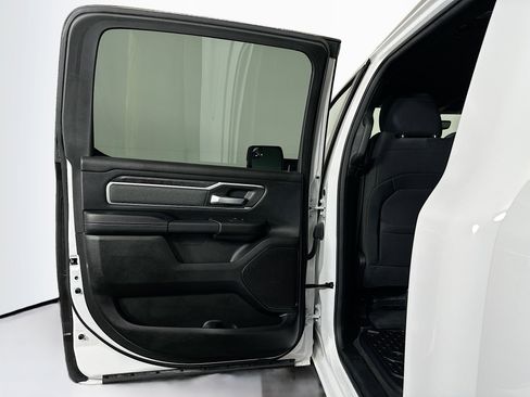 Used 2023 RAM 1500 Big Horn image 27