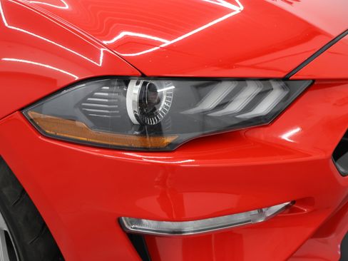 Used 2020 Ford Mustang GT Premium RWD image 22