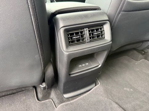 Used 2025 Honda CR-V EX-L image 32