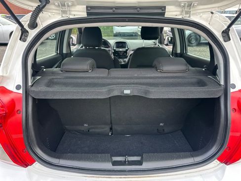 Used 2021 Chevrolet Spark LT image 20