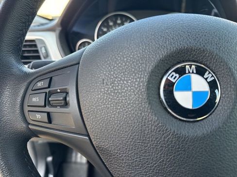 Used 2017 BMW 320i xDrive Sedan image 36