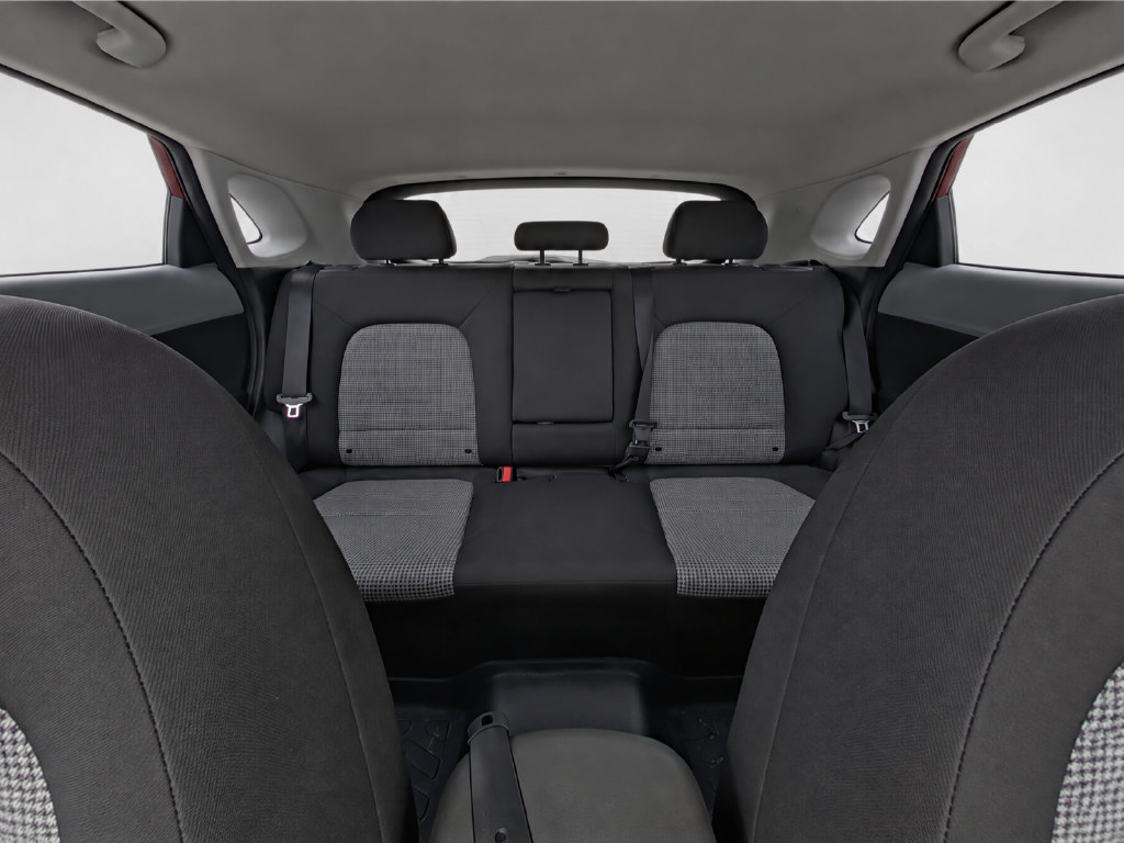 Used 2019 Hyundai Kona SE FWD image 16