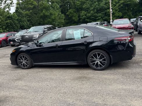 Certified 2023 Toyota Camry SE w/ Cold Weather Package AWD/4WD image 11