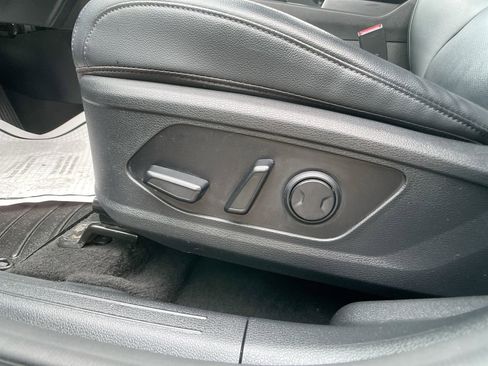 Used 2023 Kia Sportage EX image 13