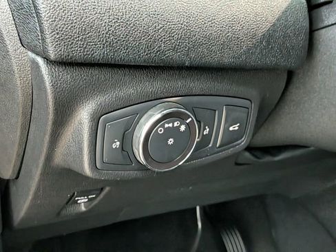 Used 2019 Lincoln MKC Premiere image 15