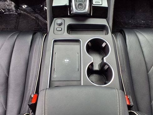 Used 2025 Acura MDX SH-AWD w/ Advance Package image 21