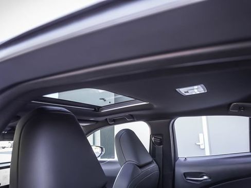 Certified 2025 Lexus UX 300h FWD w/ Accessory Package (Z2) image 20