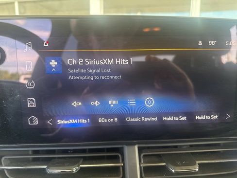 Used 2024 Chevrolet Trax RS w/ Driver Confidence Package image 20