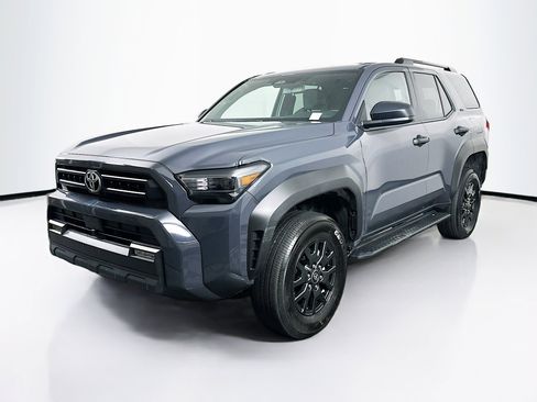 Used 2025 Toyota 4Runner SR5 image 3