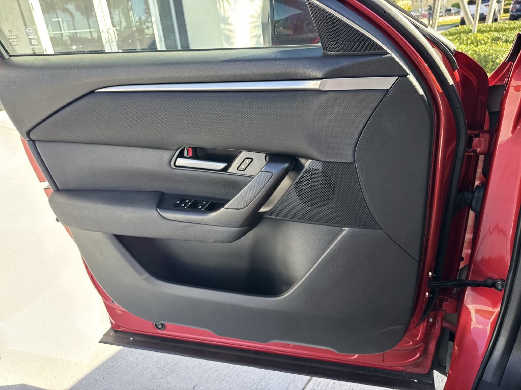 Used 2025 MAZDA CX-50 AWD 2.5 S w/ Weather Package image 39