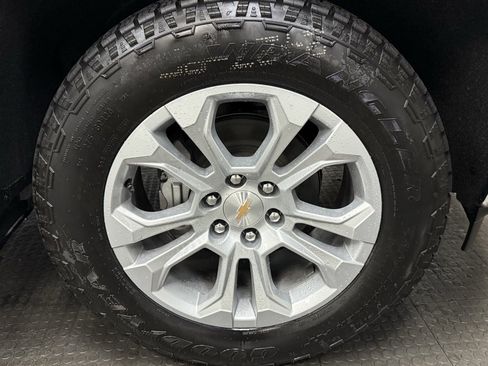 New 2026 Chevrolet Silverado 1500 LTZ w/ LTZ Premium Package image 13
