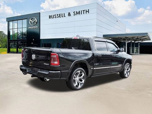 Used 2023 RAM 1500 Limited w/ Body Color Bumper Group AWD/4WD image 4