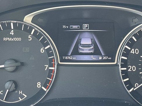 Used 2017 Nissan Pathfinder SL w/ SL Premium Package AWD/4WD image 22