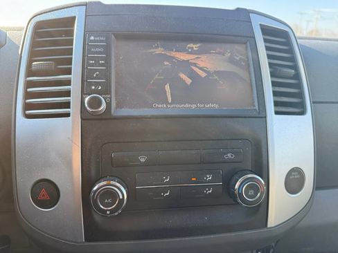 Used 2019 Nissan Frontier SV image 21