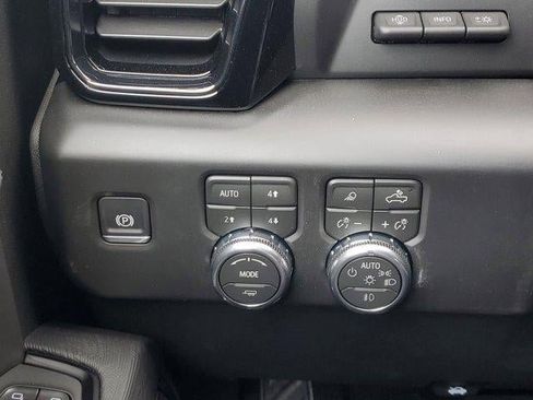 New 2026 GMC Sierra 1500 AT4X image 30