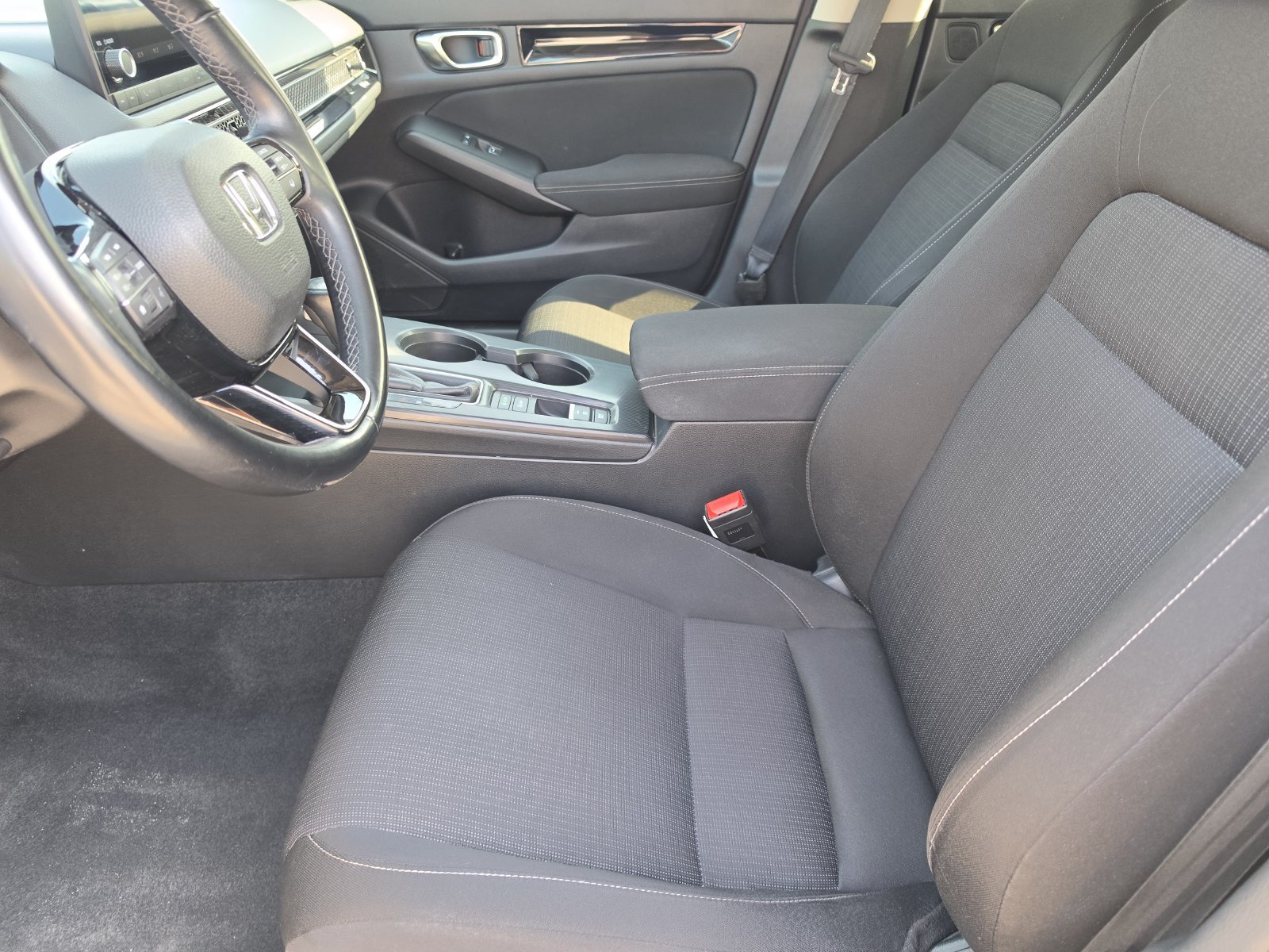 Used 2022 Honda Civic EX image 11