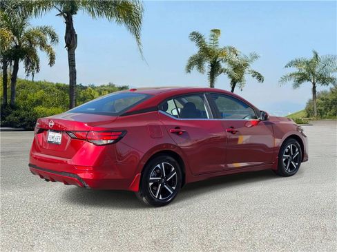 Used 2025 Nissan Sentra SV w/ All-Weather Package image 4