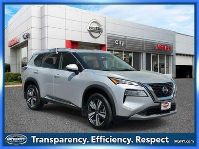 Used 2021 Nissan Rogue SL w/ Premium Package
