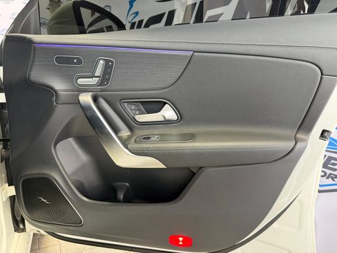 Used 2020 Mercedes-Benz CLA 250 CLA250 4MATIC image 25