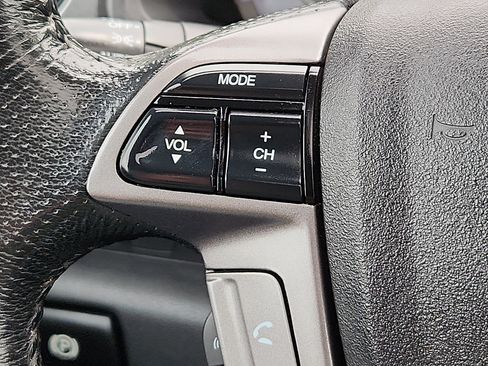 Used 2015 Honda Pilot Touring image 21