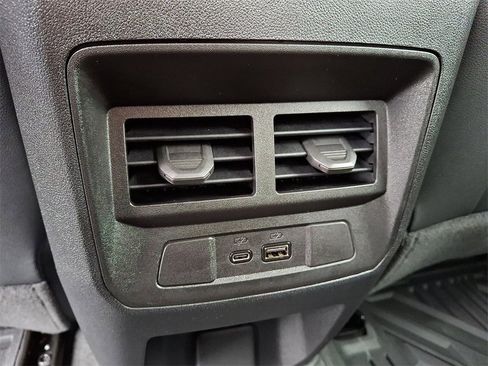 Used 2025 GMC Canyon AT4 w/ AT4X AEV Edition image 11