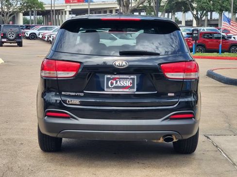 Used 2018 Kia Sorento L FWD image 6