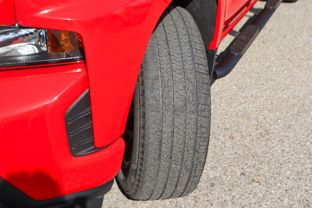 Used 2021 Chevrolet Silverado 1500 Custom RWD image 39
