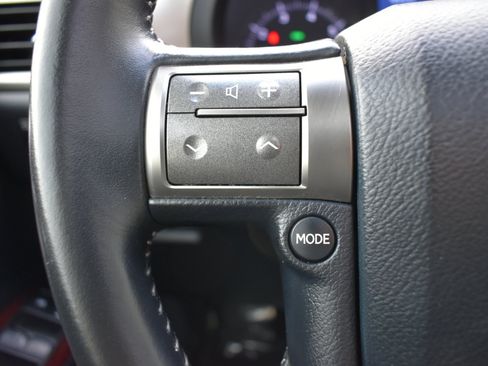 Used 2015 Lexus GX 460 image 15