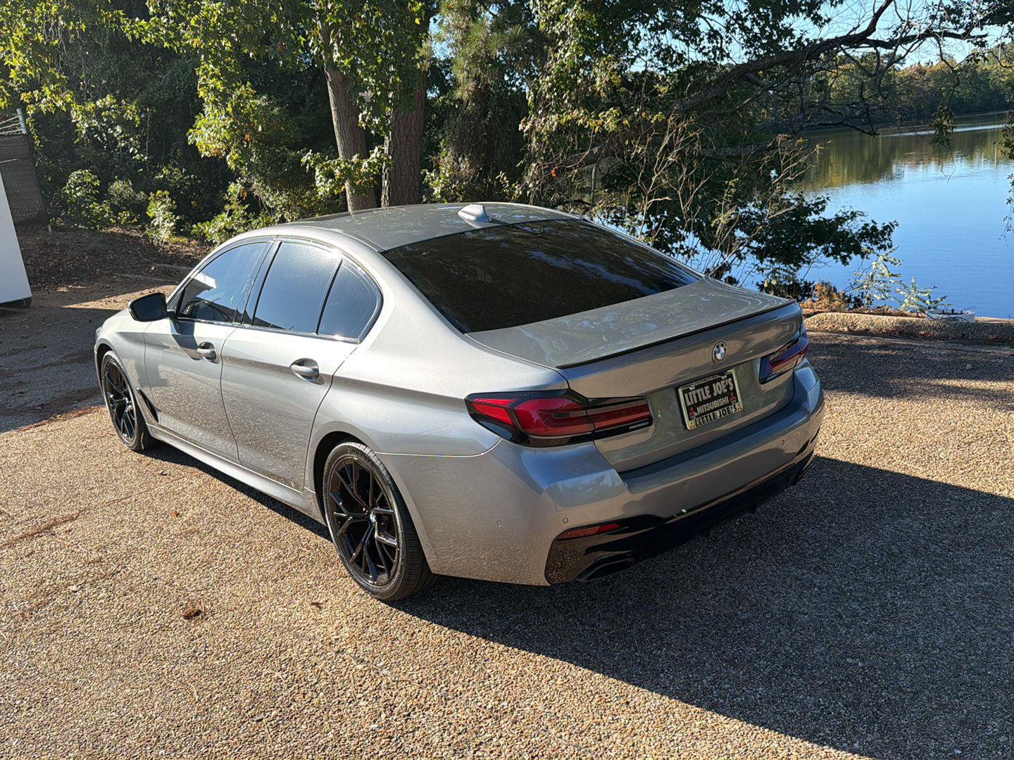 Used 2023 BMW 530i xDrive w/ M Sport Package AWD/4WD image 9