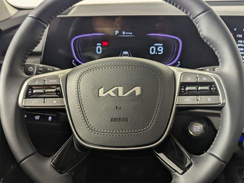 New 2025 Kia Telluride EX image 17