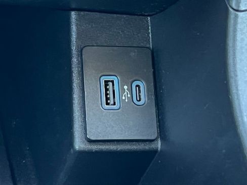 Certified 2023 Ford Edge SEL AWD/4WD image 29