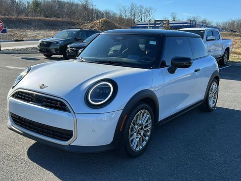 Used 2025 MINI Cooper S image 3